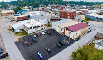 124 W Washington Ave, Ava, MO 65608