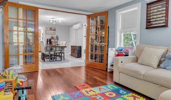 9 Middle Road Ext, Standish, ME 04084