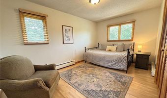 21284 Pike Ave, Aitkin, MN 56431