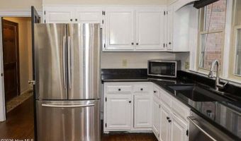 809 Houndslake Dr, Aiken, SC 29803