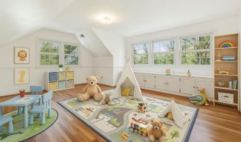 9505 SEDDON Ct, Bethesda, MD 20817