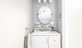 90 HAMPSTEAD Dr 90, Ambler, PA 19002