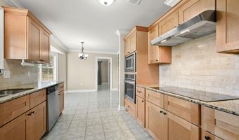 2285 San Clemente Dr, Baton Rouge, LA 70815