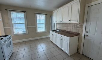 223 Wayne St 2Nd Fl., Bridgeport, CT 06606