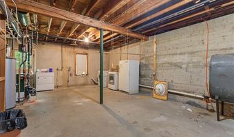 111 White Pkwy, North Smithfield, RI 02896