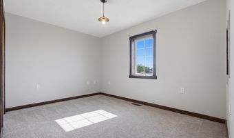 12869 387th Ave, Aberdeen, SD 57401