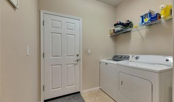 402 SENECA FALLS Dr, Apollo Beach, FL 33572
