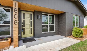 1808 SW D St, Bentonville, AR 72712