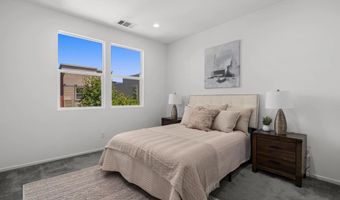316 Antoni Gln 906, Escondido, CA 92025