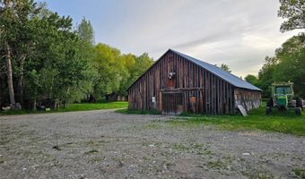 21 Old Boulder Rd, Big Timber, MT 59011