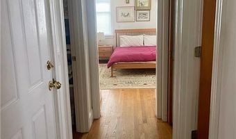 899 Cooneymus Rd, Block Island, RI 02807