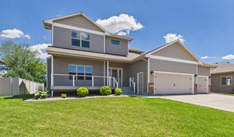 812 S 5th Ave, Brandon, SD 57005