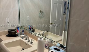 9801 Collins Ave 17J, Bal Harbour, FL 33154