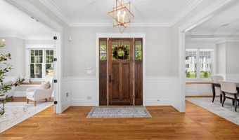 3403 JOHN MARSHALL Dr, Arlington, VA 22207