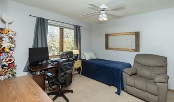 806 SE Kensington Rd, Ankeny, IA 50021