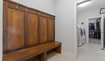 2908 NW Sharmin Dr, Ankeny, IA 50023