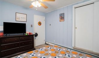 6 Eldorado Dr, Johnston, RI 02919