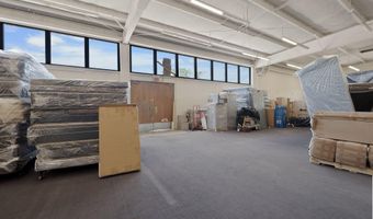 221 BROADWAY Blvd SE, Albuquerque, NM 87102