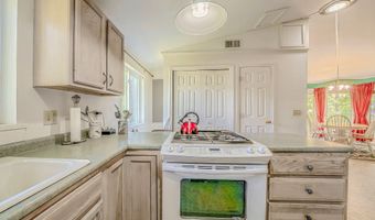 31 Herrick Rd, Belfast, ME 04915