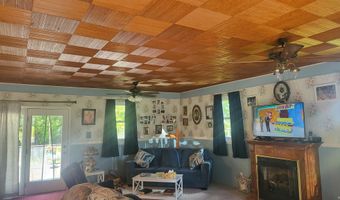 1949 Sunny Acres Dr Dr, Bedford, IN 47421