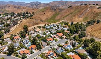 28639 Quaint St, Agoura Hills, CA 91301