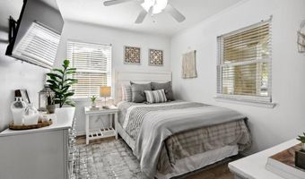 8 Hartford Pl, Gulfport, MS 39507