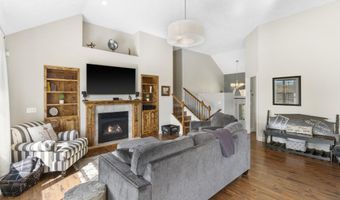 19529 Lawrence 2152, Aurora, MO 65605