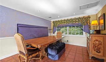 5920 Colodny Dr, Agoura Hills, CA 91301