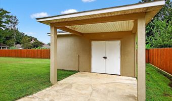 14916 Dismuke Dr, Biloxi, MS 39532