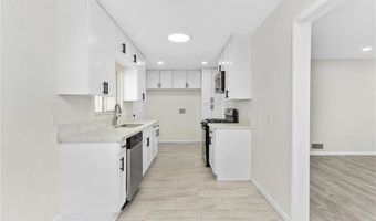 15944 Wintun Rd, Apple Valley, CA 92307