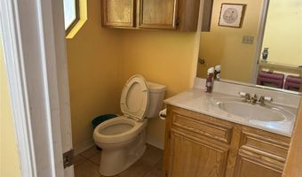 522 Twin Point Dr, Benton, LA 71006