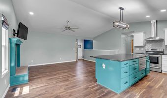 1826 N Columbine Cir, Andover, KS 67002