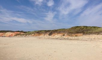 12 Lobsterville Rd, Aquinnah, MA 02535