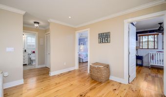 211 Stratford Ave, Beach Haven, NJ 08008