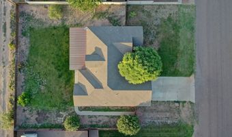 2105 Brunson St, Alpine, TX 79830