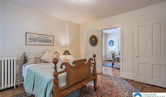 407 N 8th St, Allentown, PA 18102