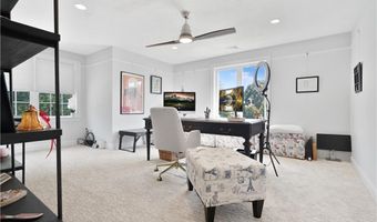 31 Ridge St, Berkley, MA 02779