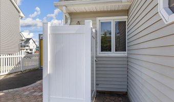 234 Cedar Dr, Bayville, NJ 08721
