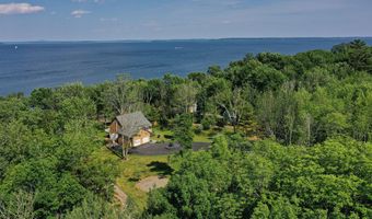 19 Glenview Ln, Belfast, ME 04915