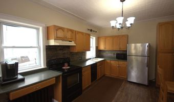 125 Grove St, Bangor, ME 04401