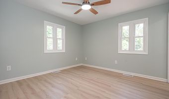 6438 KNOLL HILL Dr, Berlin, MD 21811