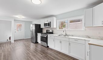 143 Park St, Adrian, MI 49221