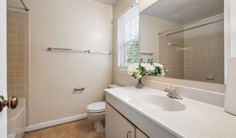 8647 BEEKMAN Pl D, Alexandria, VA 22309