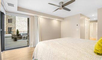 5904 MOUNT EAGLE Dr 108B, Alexandria, VA 22303