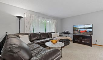 13941 Herald Ct, Apple Valley, MN 55124