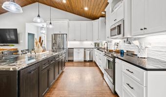 908 Oak Grove Rd, Amity, AR 71921
