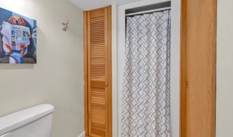 64 Albion Ave, Amherst, NY 14226