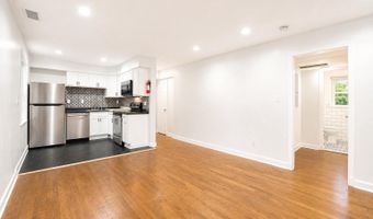 3927 PENNSYLVANIA Ave SE 101, Washington, DC 20020