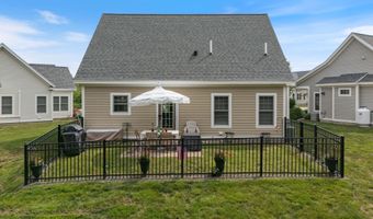 25 Adams Ln, Arundel, ME 04046