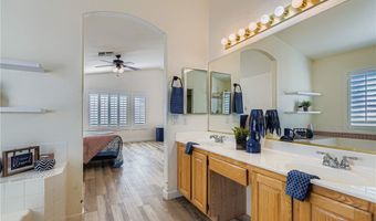 8213 Woodland Prairie Ave, Las Vegas, NV 89129